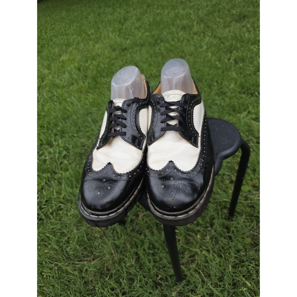 Dr. Martens 3989 Vintage Made in England Black White Wingtip Brogue Shoes - Picture 2 of 11